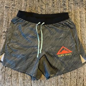 Nike Trail men’s dri-fit running shorts size S